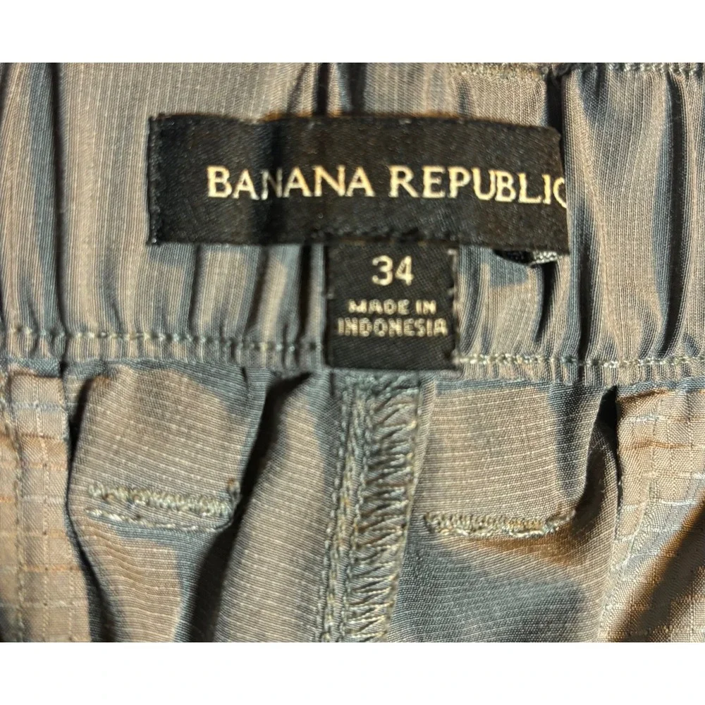 Banana Republic Hybrid Shorts Mens Gray Excellent Stretch Ripstop 34